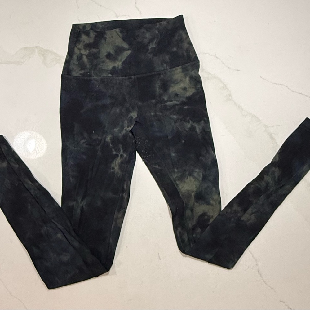 lululemon athletica Black and Green Tie-Dye Leggings